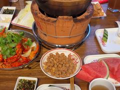 -阿润打边炉·鲜切鸡煲(华漕店)