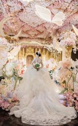 -南京宝娜嫁衣婚纱礼服馆(中央路店)