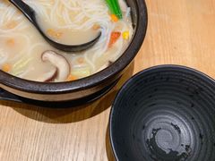 三鲜菇过桥米线-云味馆过桥米线(皇庭广场店)
