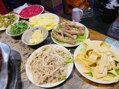 -六公里老火锅(总店)