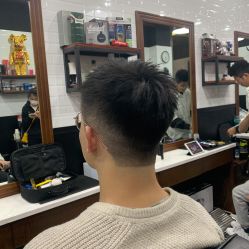 -MARTIN'S BARBER SHOP男士理发馆