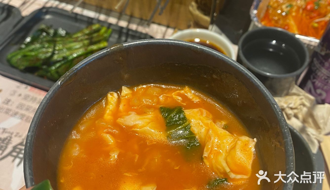 烫嘴角｜一个星期来吃了三次的烧烤店