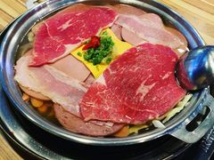 里脊部队火锅-张赫珉的部队锅(钟路店)