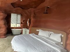 -幸栖洞穴设计酒店(成都春熙路店)