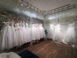 -LA GRACE高端婚纱礼服定制馆