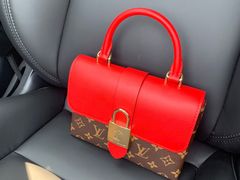 -LV路易威登(杭州万象城店)