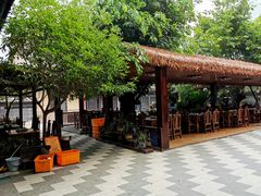 景观位-代术连山回锅肉创始人餐厅(小学店)