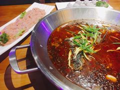 -红牌美蛙鱼头火锅(万辉国际广场店)