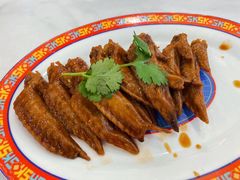 -香港新曜记·粤菜点心(滨江宝龙店)
