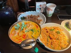 -大头虾越式风味餐厅(光明广场店)