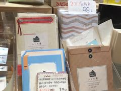 -猫的天空之城概念书店(杭州南宋御街店)