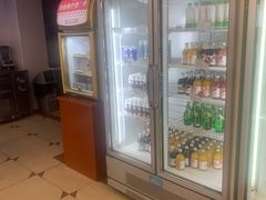 -红宝石·鲜奶小方·海派西点房(南丹店)