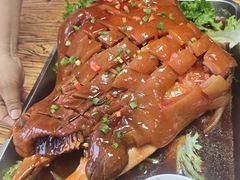 -溢心园香河肉饼总店