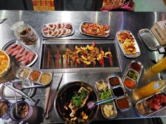 -马路牙子地桌烤肉(工体店)
