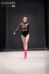 -Godhands美发设计沙龙