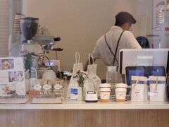 -Cafe on warm(丹霞店)