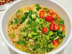 -龍歌自助小火锅(市北CBD万达店)
