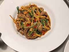 -佬麻雀·剁椒鱼头(京基KK One店)