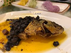 -老鼎万春卤菜(五代传承创始老店)