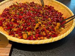 -万重锦·人文川菜馆(骡马市店)