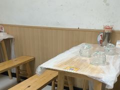 -郑记•不夜城烧烤•龙虾•虾蟹(黄鹤楼店)