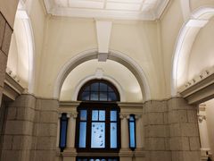 -香港大学