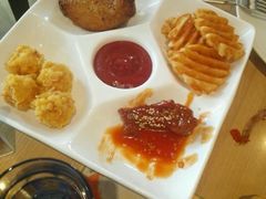 -必胜客(鼓楼店)