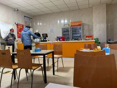 大堂-洪峰浩老北京烧饼夹肉(角门路店)