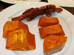 -南郊宾馆·风味自助餐厅·山东十六地市特色菜