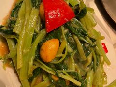 -肥仔文澳门猪骨煲(南京西路店)
