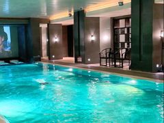 -丽思卡尔顿酒店泳池(金融街店)