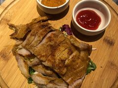 炭烧猪颈肉-小大董·烤鸭(凤凰汇店)