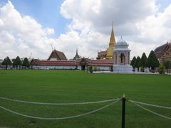 -皇家田广场(อนุสาวรีย์ทหารอาสา)