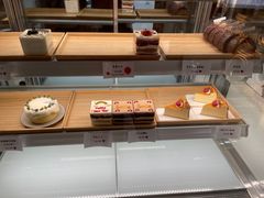 -AHAVA·Fang Baking Studio