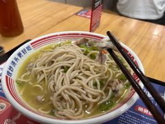 -哈灵面馆(宁波路店)