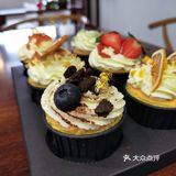 下面是绵密的蛋糕（吃的吃，鸡蛋含量蛮多），还可以