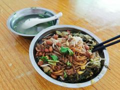 -灵山卢梅燕粉店