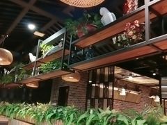-小三峡食府(西五路店)