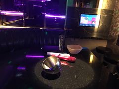 -温莎KTV(珠江路店)