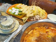 -小郡肝串串香火锅(金桥店)