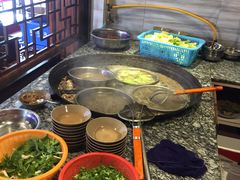 -谢老五跷脚牛肉·非遗传承店