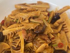 -今鲜源大酒店·中华餐饮名店(新湛路店)