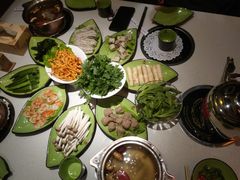 -一叶一世界·素食餐厅(锦华万达店)