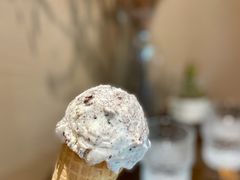 -Fridi Patisserie Cafe