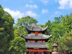 -龙华寺