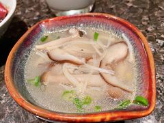 黄油菌汤-老乾杯和牛烧肉(王府中环店)
