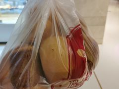 -白玉兰食品甜凤店(合生汇店)