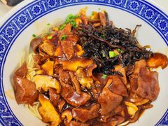 -沪西老弄堂面馆(定西路店)