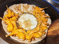 -头上红煨盐鸡乡村食府