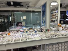 -潘多拉眼镜·蔡司依视路明月(潘家园店)